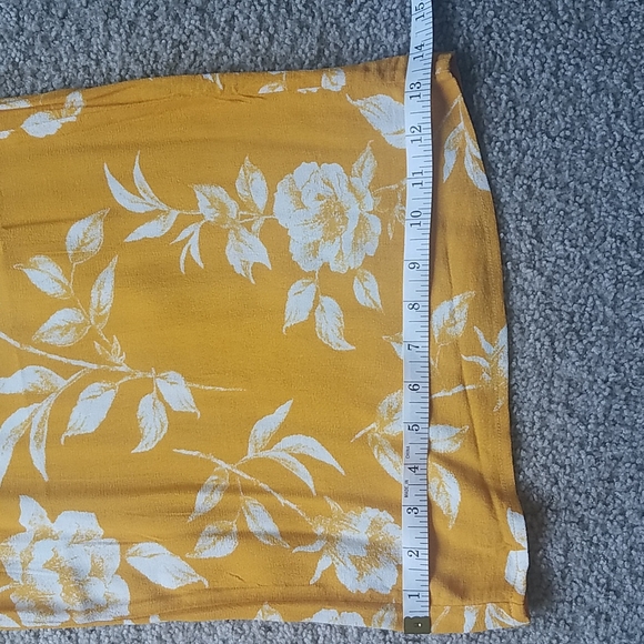 Wide leg pants, High Waist, Forever 21, gold/mustard floral, size Small - Picture 4 of 10